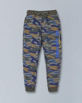 camouflage jogger pants