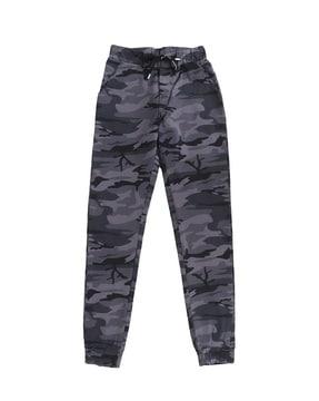 camouflage joggers with insert pockets