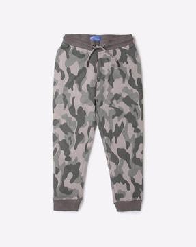 camouflage joggers with patch pocket