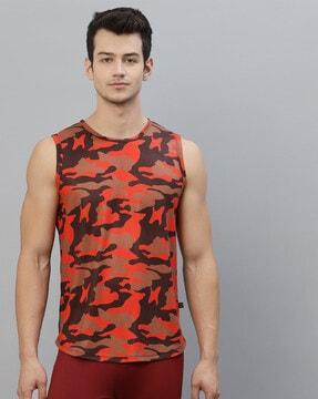 camouflage print sleeveless vest