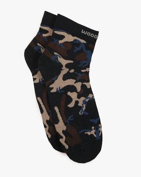 camouflage ankle-length socks