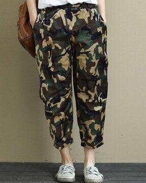 camouflage capris with elasticated waist
