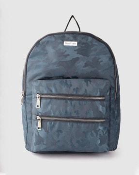 camouflage print back pack with adjustable straps