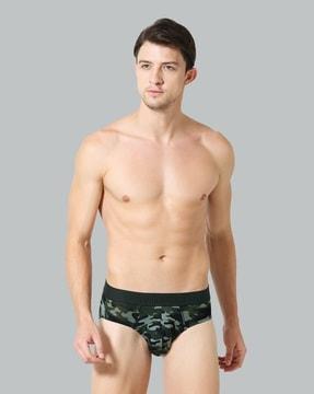 camouflage print briefs with elasticated waistband