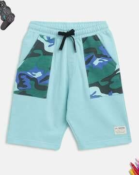 camouflage print flat-front shorts