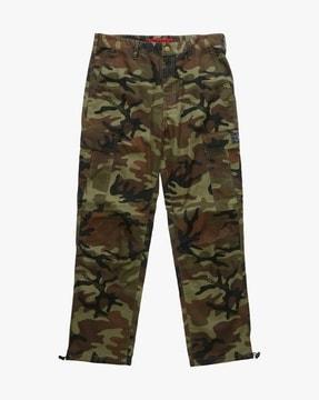 camouflage print mid-rise cargo pants