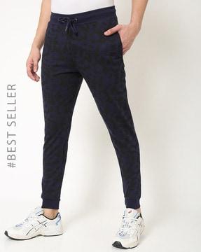 camouflage print mid-rise slim fit joggers