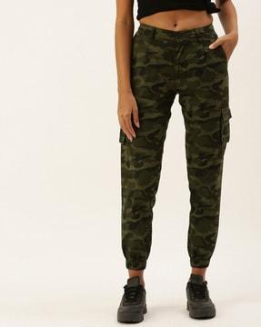 camouflage print relaxed fit cargo pants