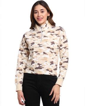 camouflage print sweatshirt with ribbed hems