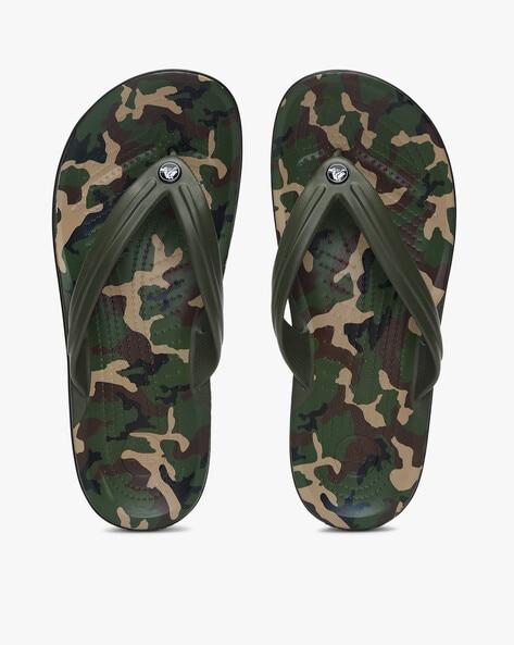 camouflage print thong-style flip-flops