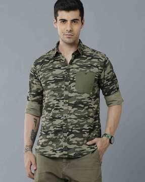 camouflage shirt with patch pocket
