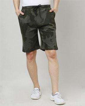 camouflage slim fit shorts
