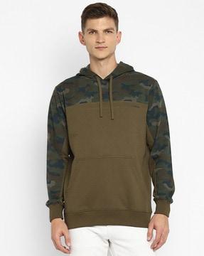camouflage slip-on hoodie
