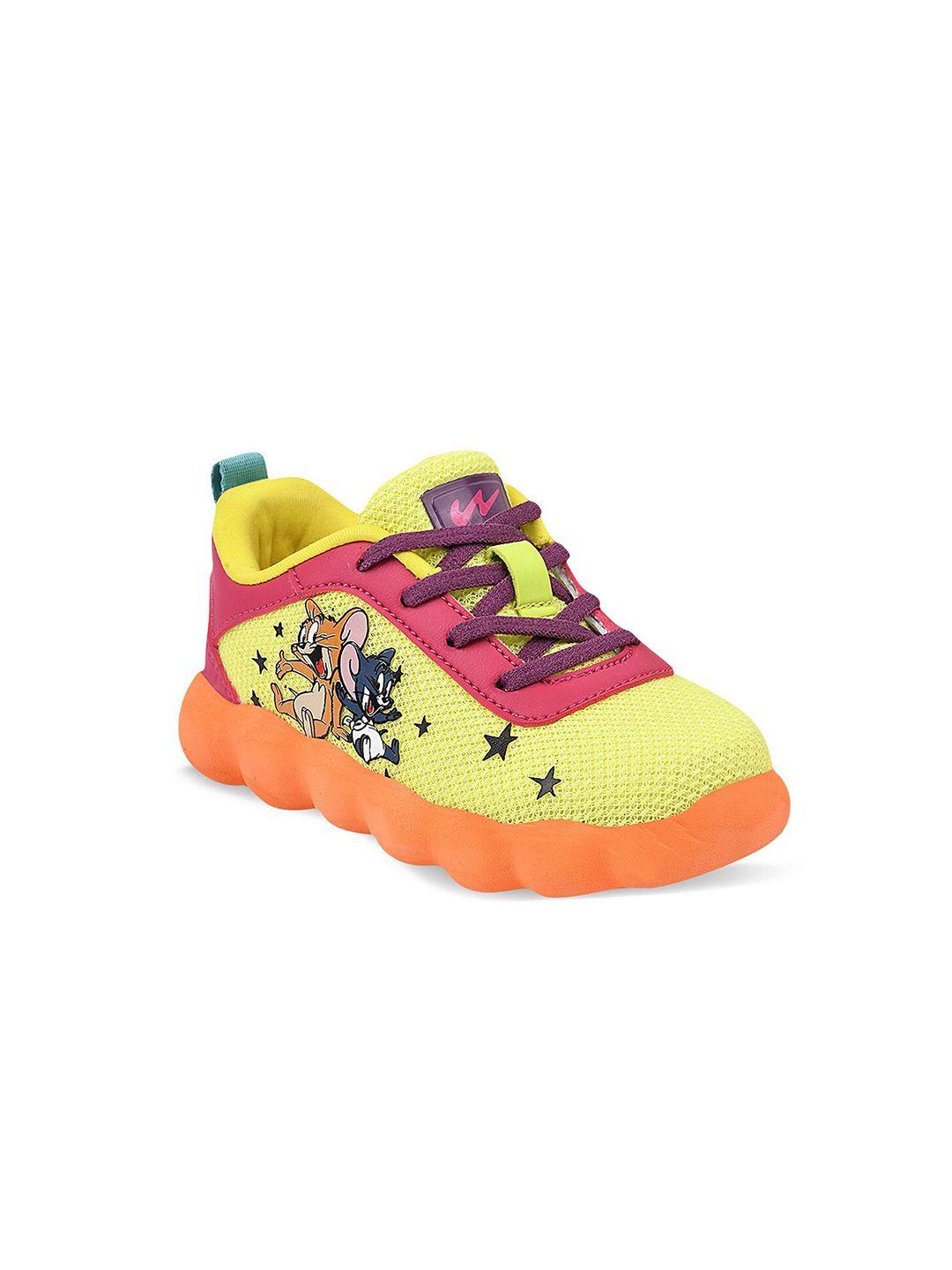 campus kids yellow tom & jerry printed mesh running shoes