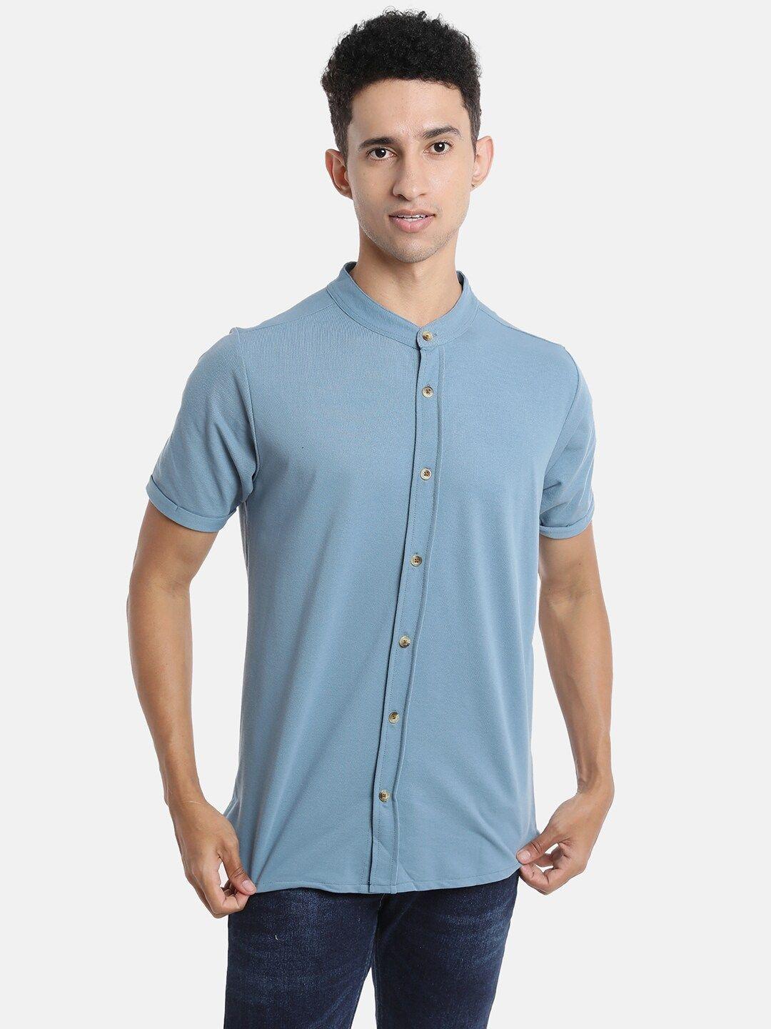 campus sutra men blue solid classic regular fit casual shirt