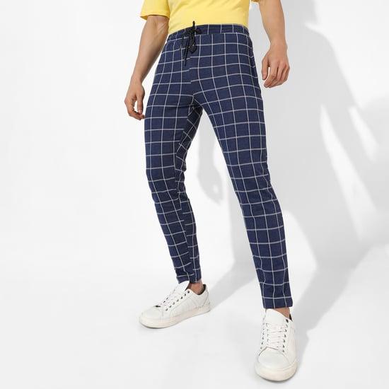 campus sutra men checked track pants