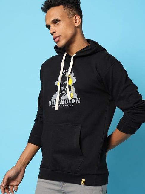 campus sutra black cotton regular fit printed hooded sweatshirt