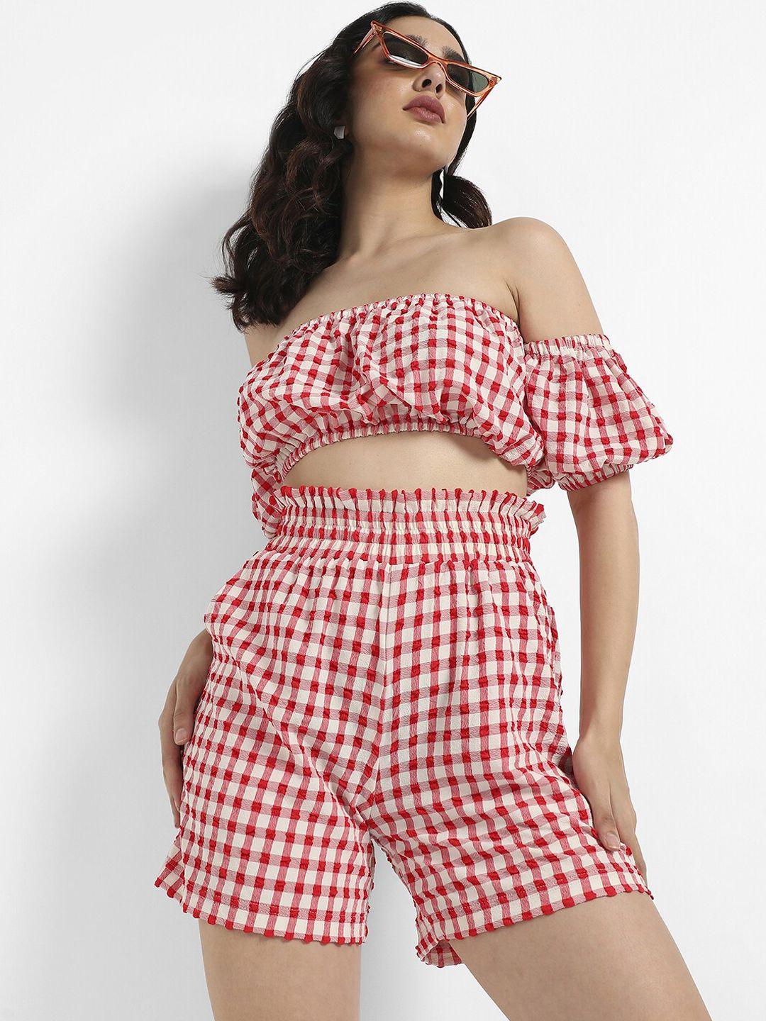 campus sutra gingham checked off shoulder crop top & shorts