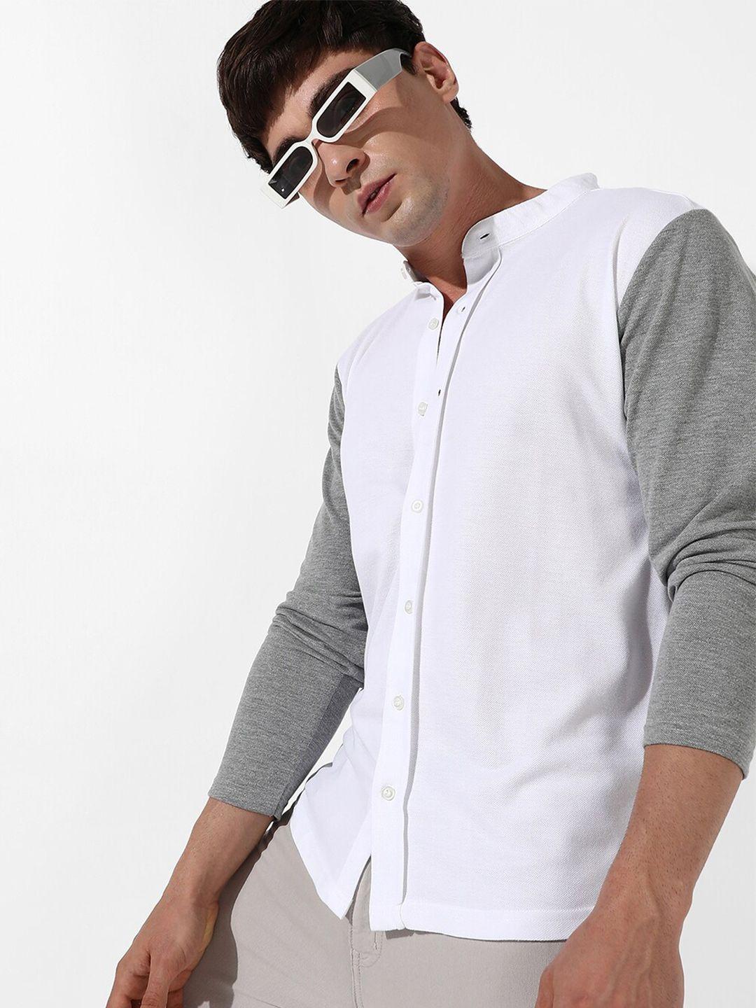 campus sutra grey & white colourblocked classic fit cotton casual shirt