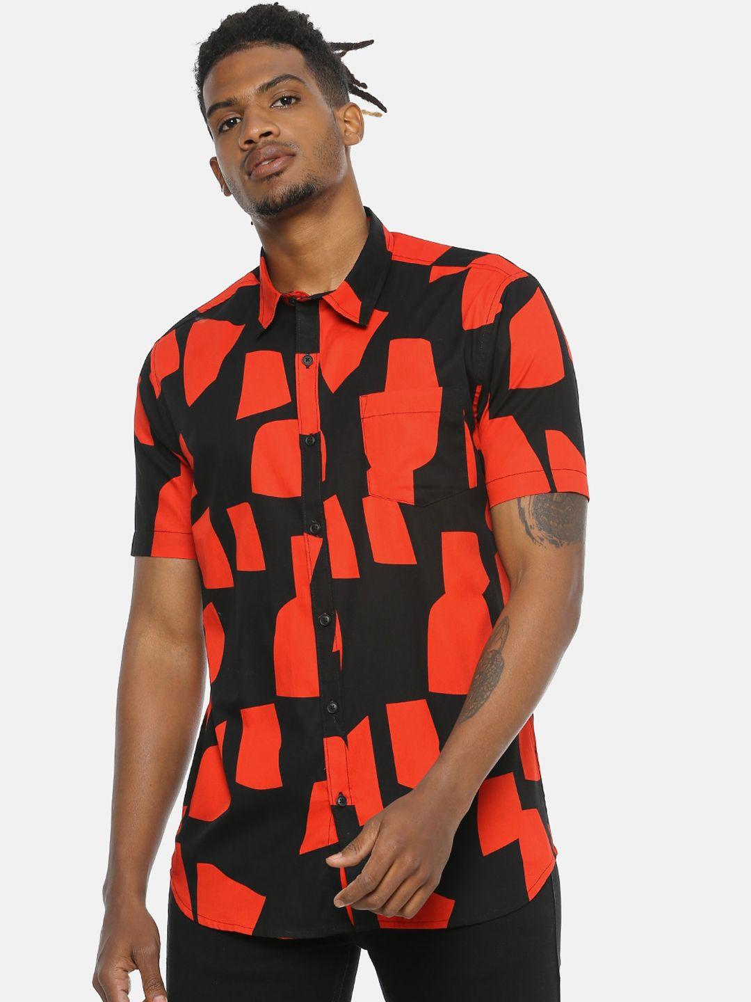 campus sutra men black & orange regular fit printed casual shirt