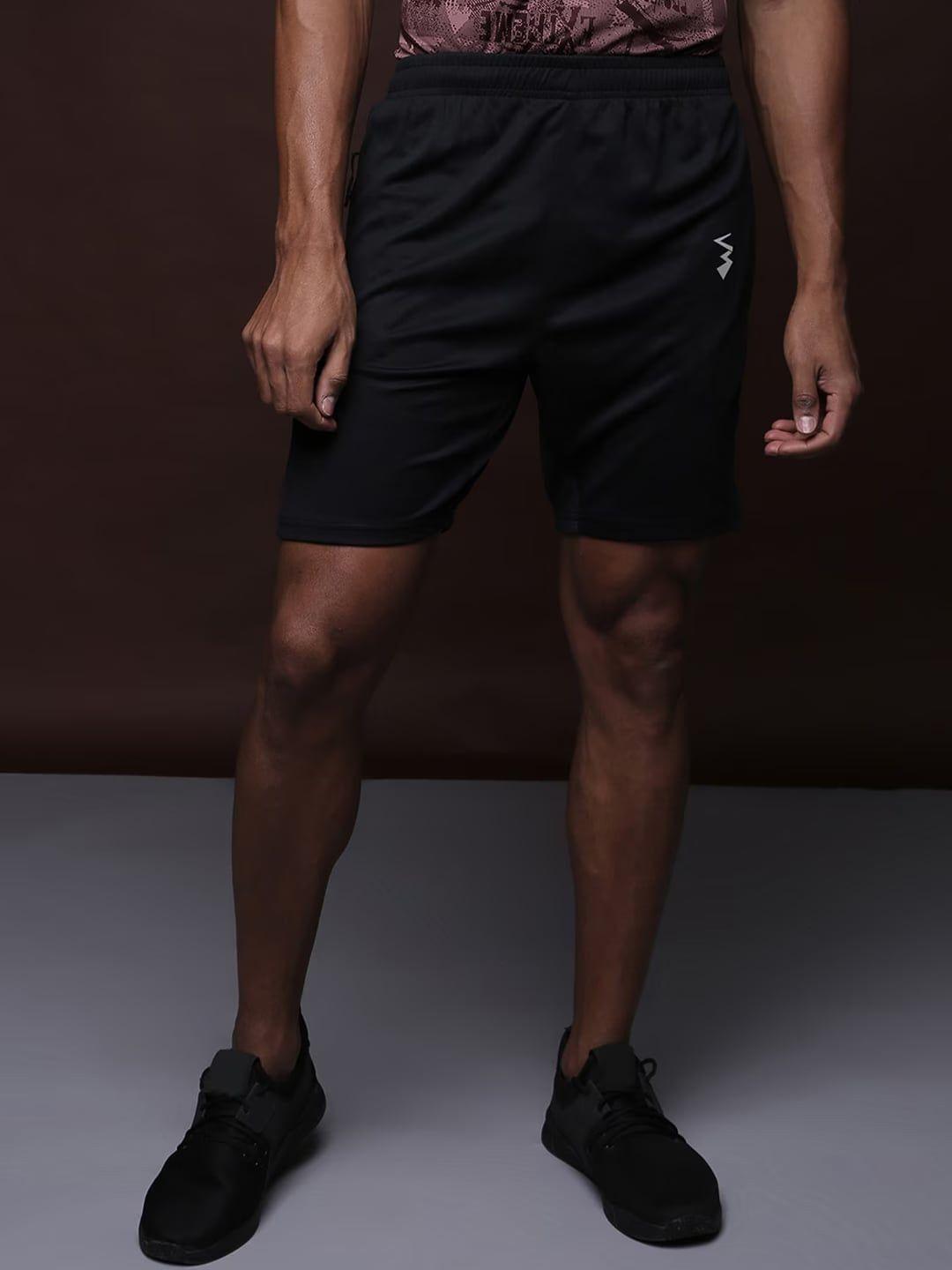 campus sutra men black mid-rise sports shorts