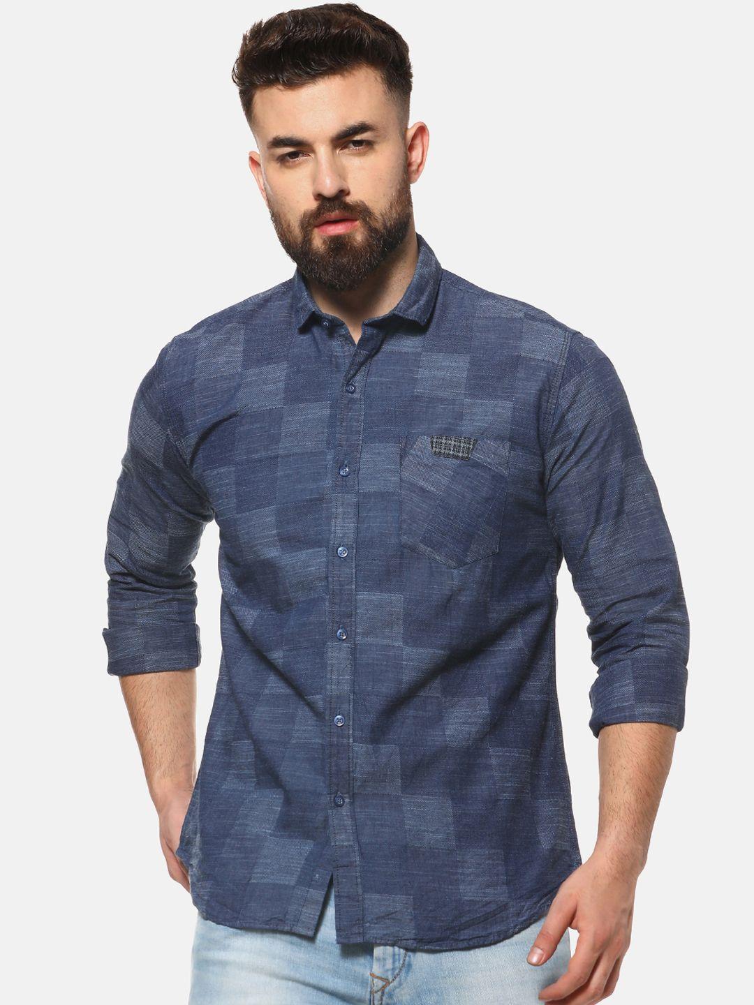 campus sutra men blue regular fit checked casual shirt