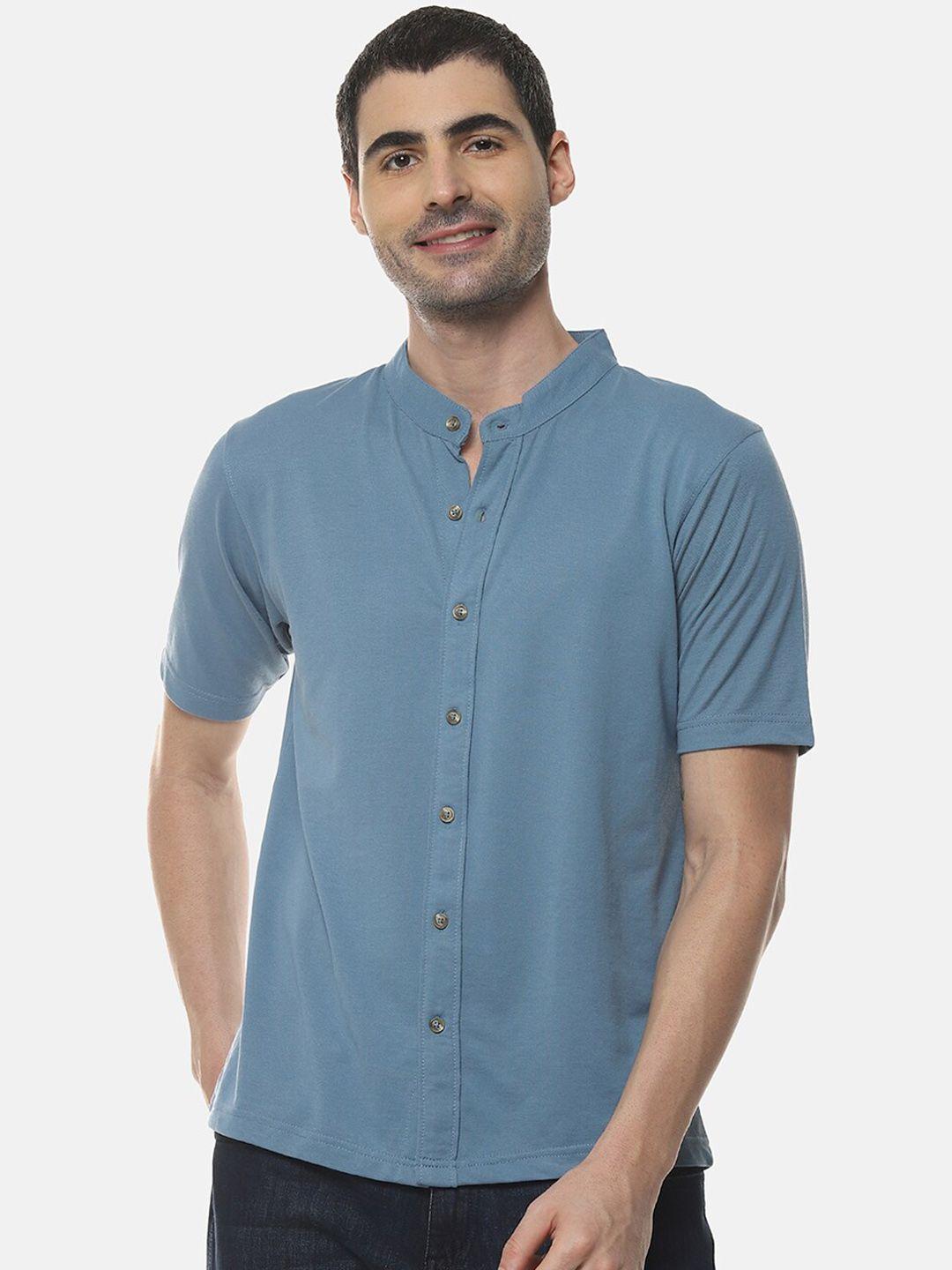 campus sutra men blue regular fit solid casual shirt