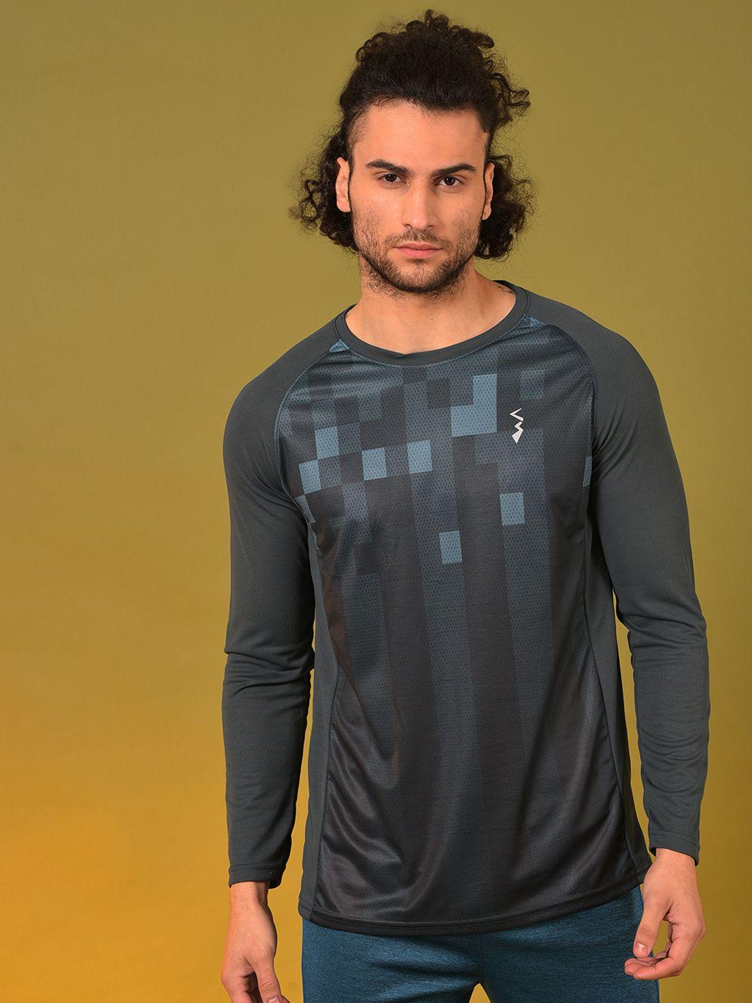 campus sutra men grey geometric printed raglan sleeves sports t-shirt