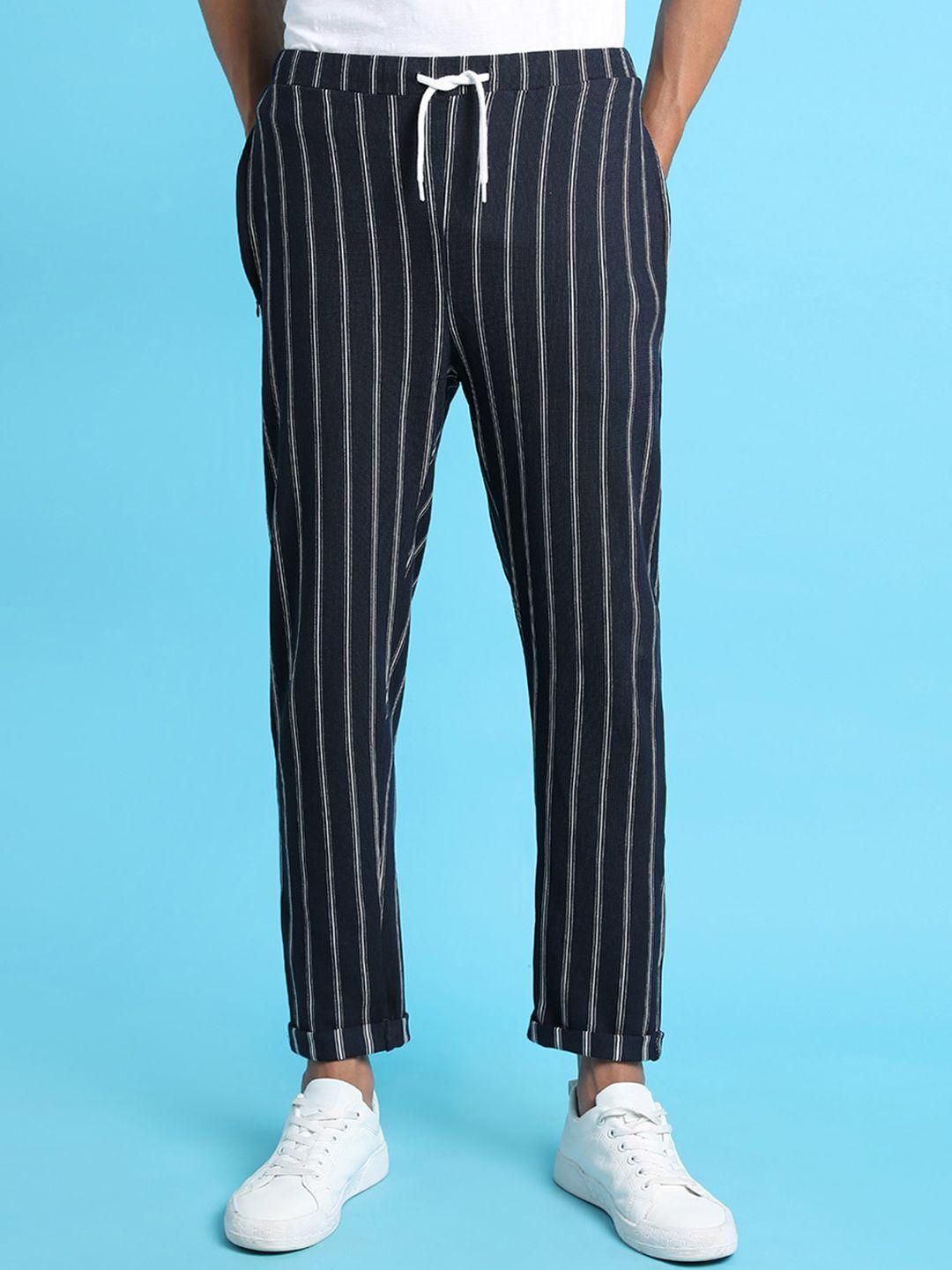 campus sutra men navy blue striped printed track pants