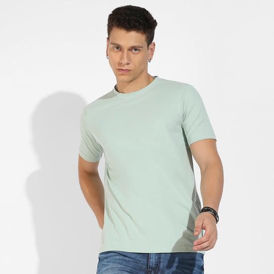 campus sutra men solid regular fit t-shirt