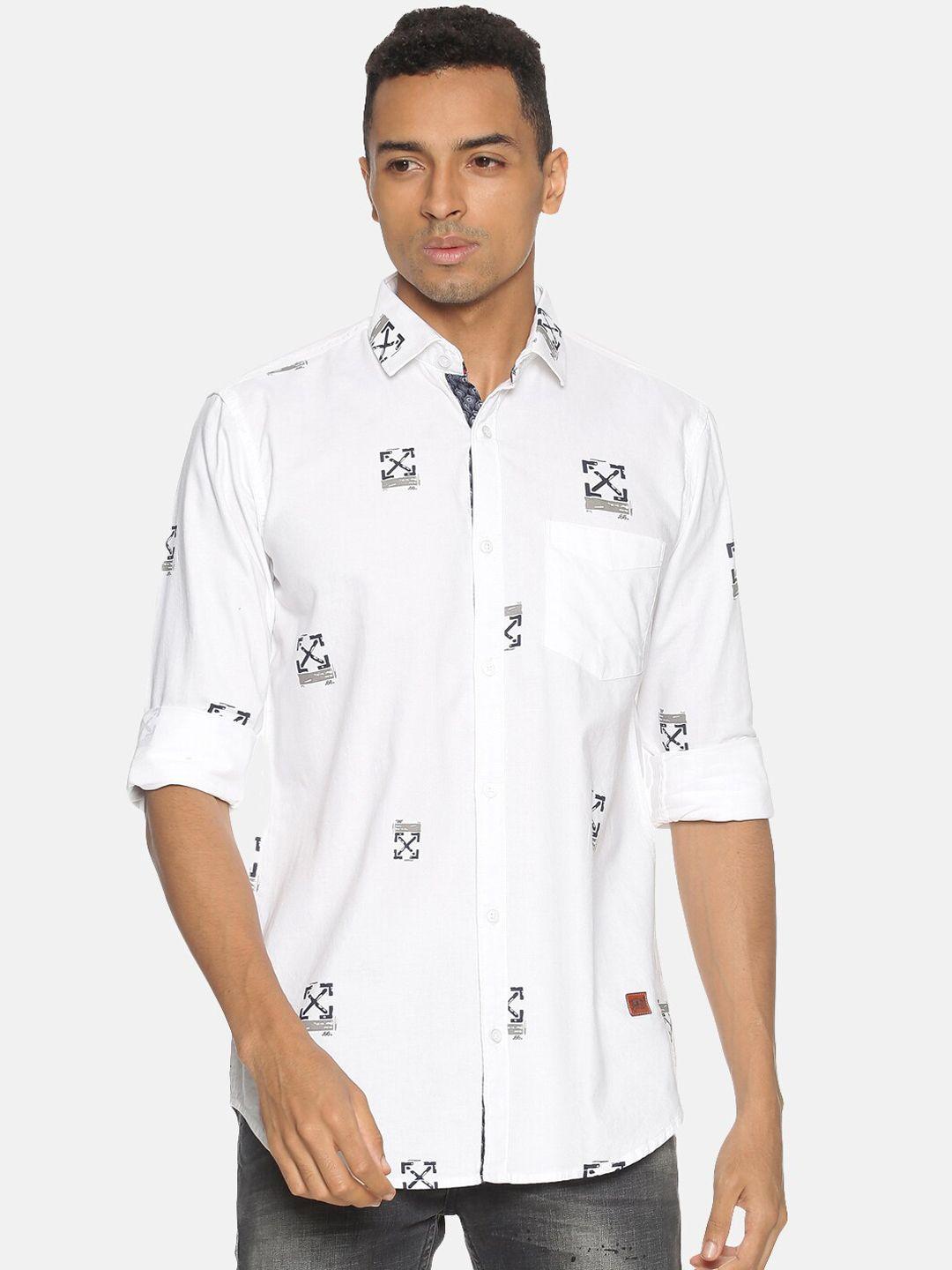 campus sutra men white & black regular fit printed casual shirt