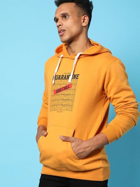 campus sutra mustard cotton regular fit printed hooded sweatshirt