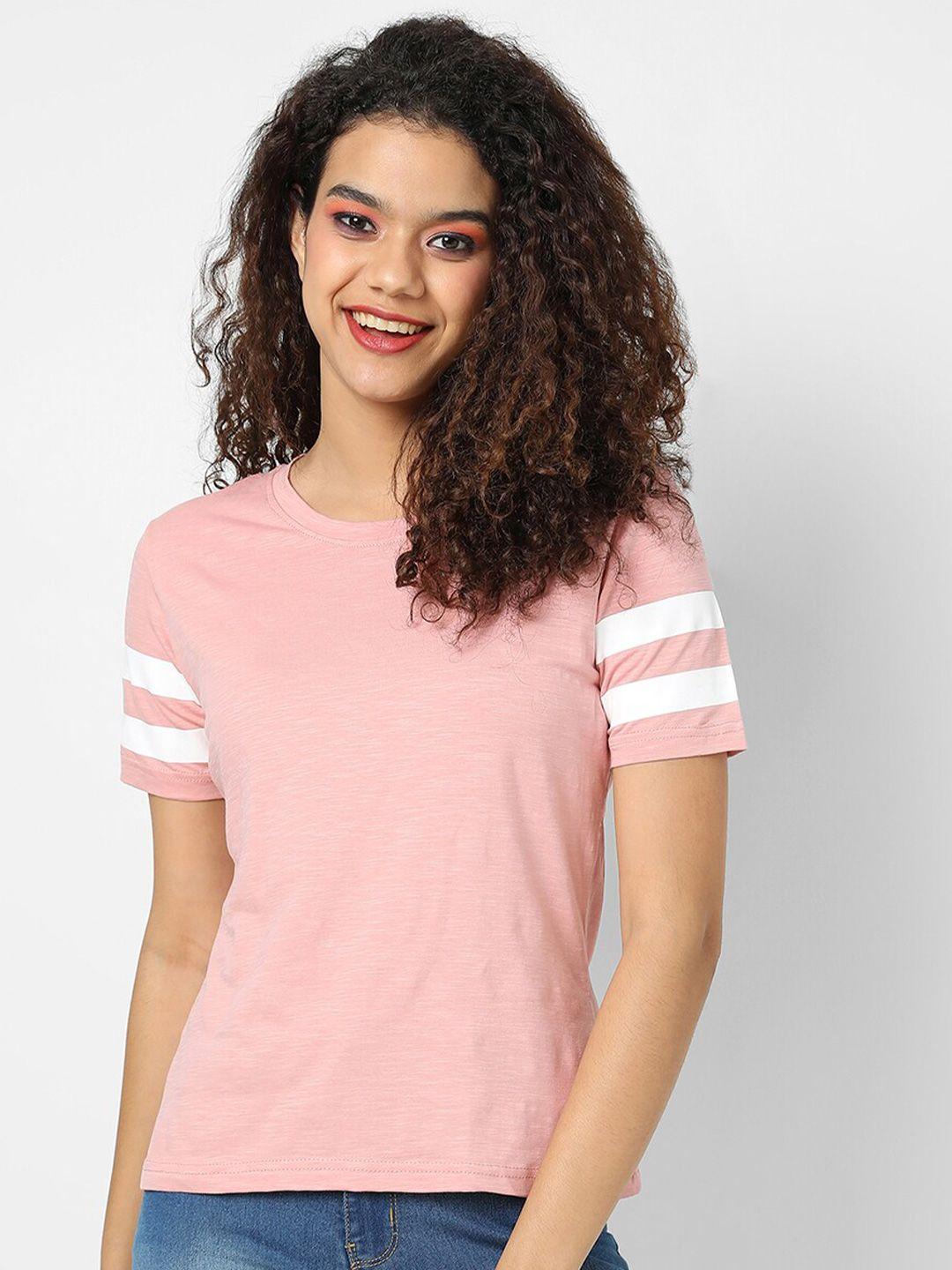 campus sutra pink & white solid pure cotton round neck regular top