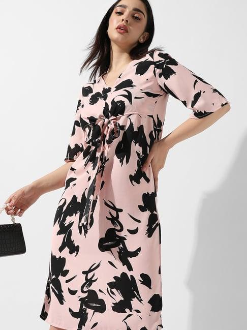 campus sutra pink printed shift dress