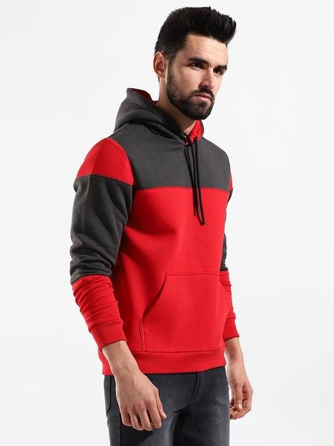 campus sutra red & black cotton regular fit colour block hooded sweatshirt