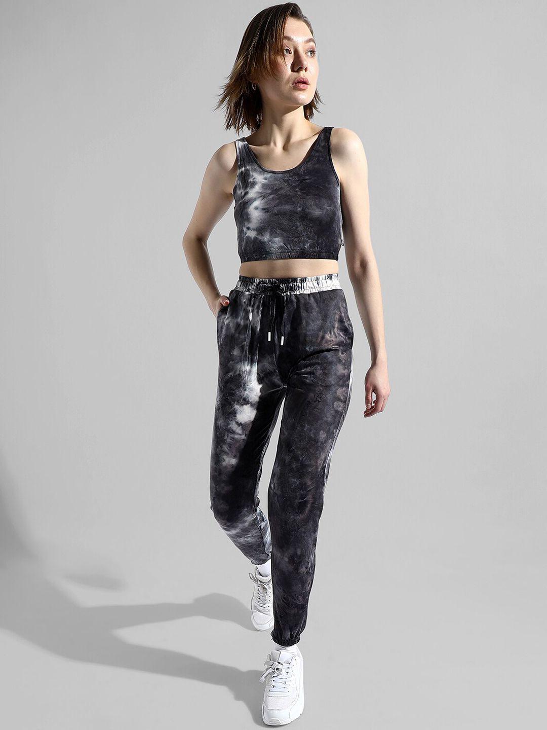 campus sutra tie-dye printed crop top & joggers co-ord set