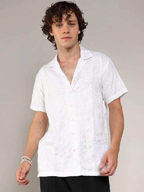 campus sutra white regular fit embroidered shirt