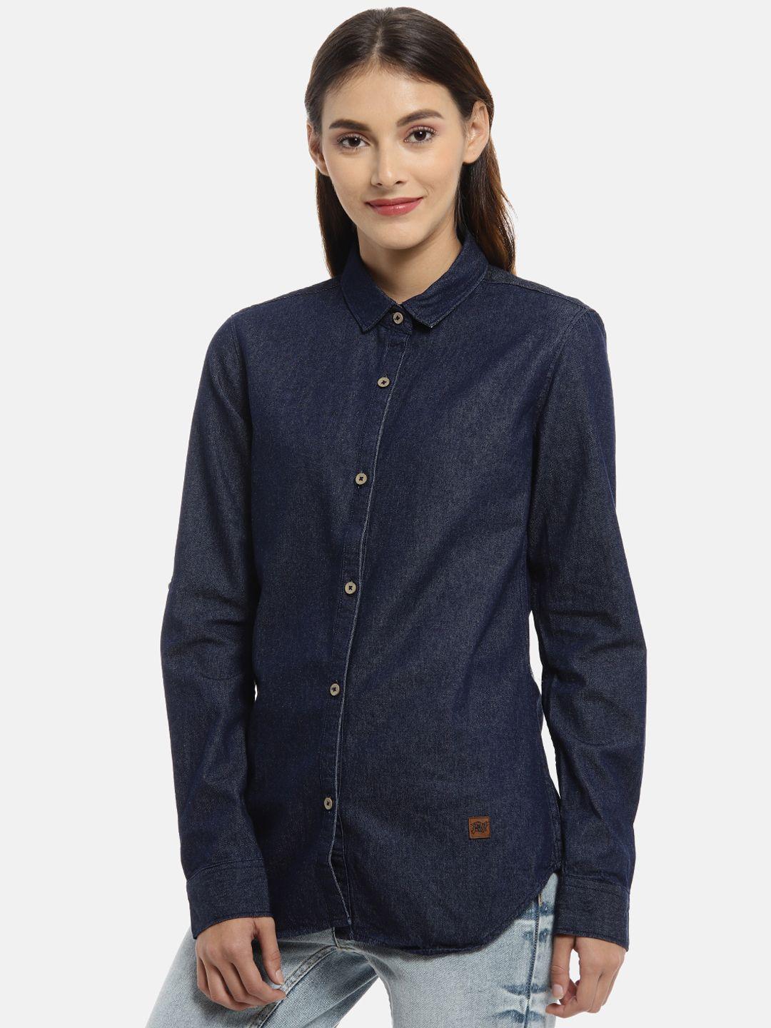 campus sutra women blue classic regular fit solid casual denim shirt