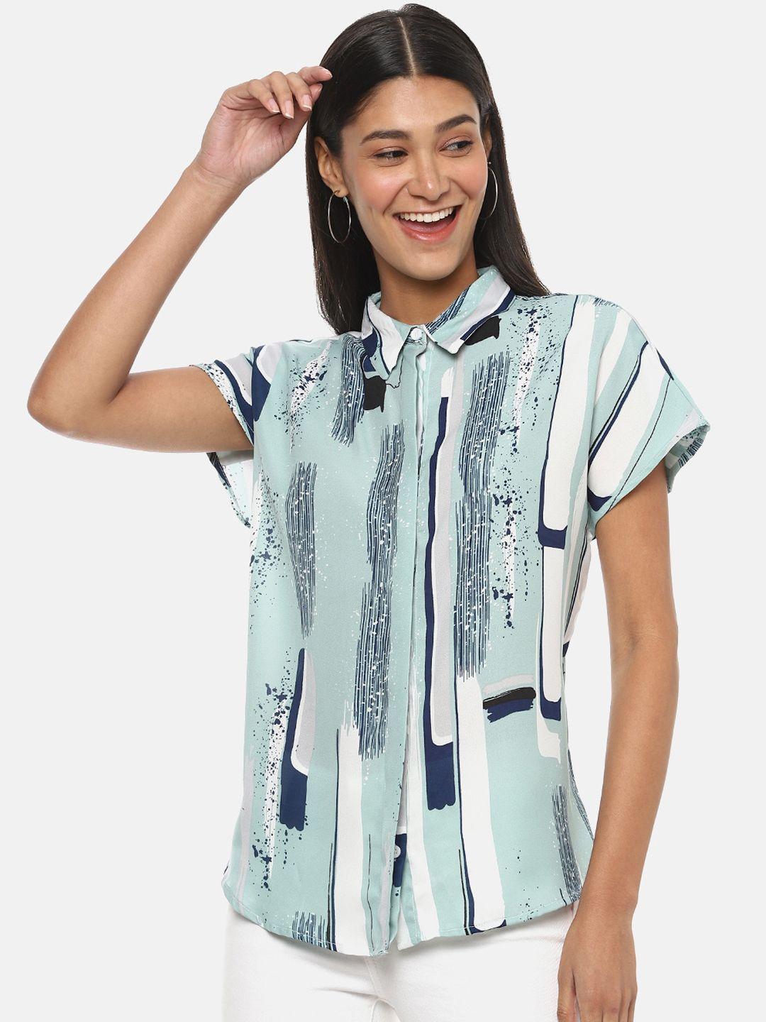 campus sutra women sea green & navy blue regular fit printed casual shirt