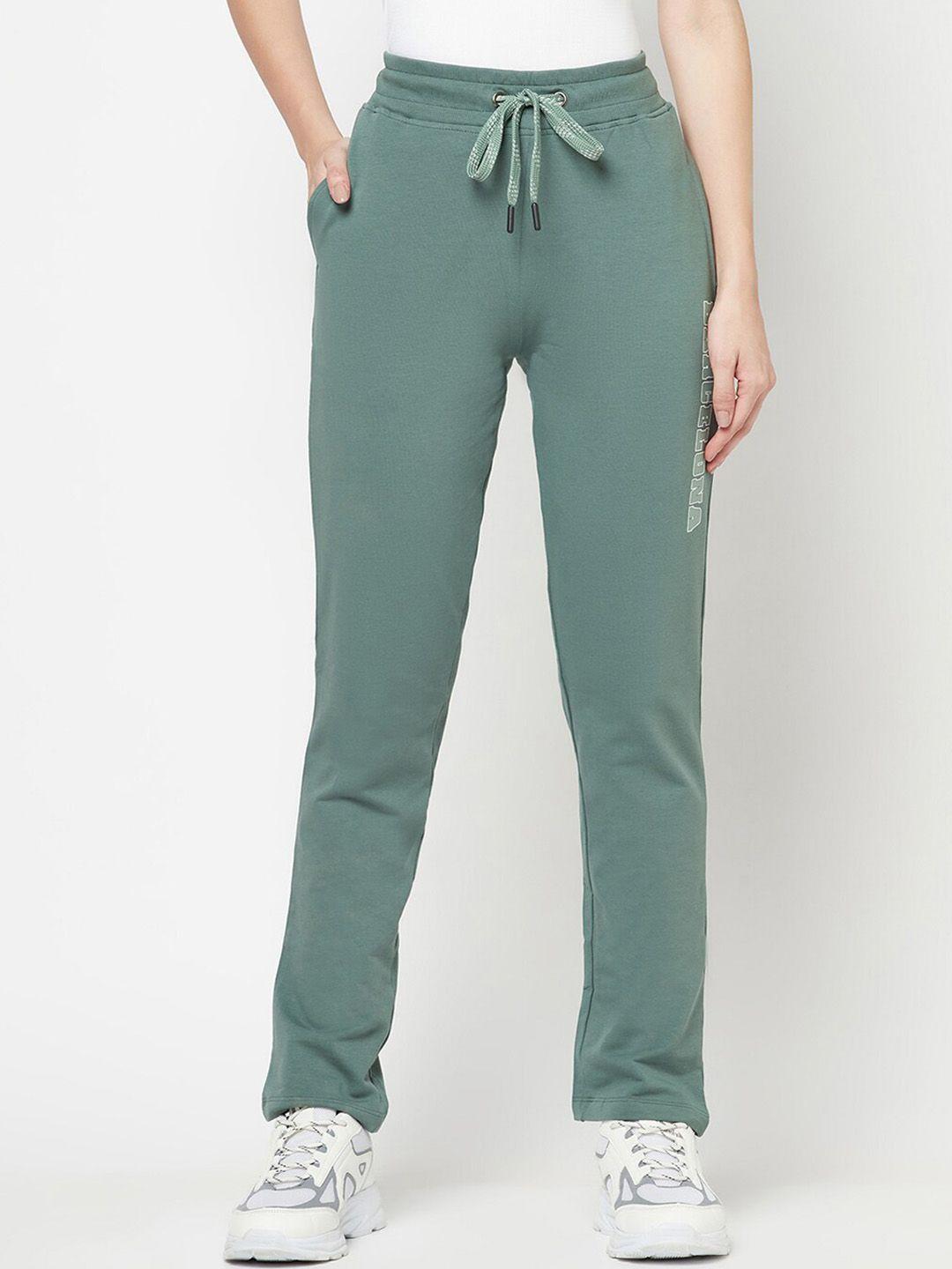 cantabil women green solid cotton track pants