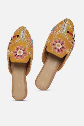 canvas slipon women's ethnic bellies - mustard