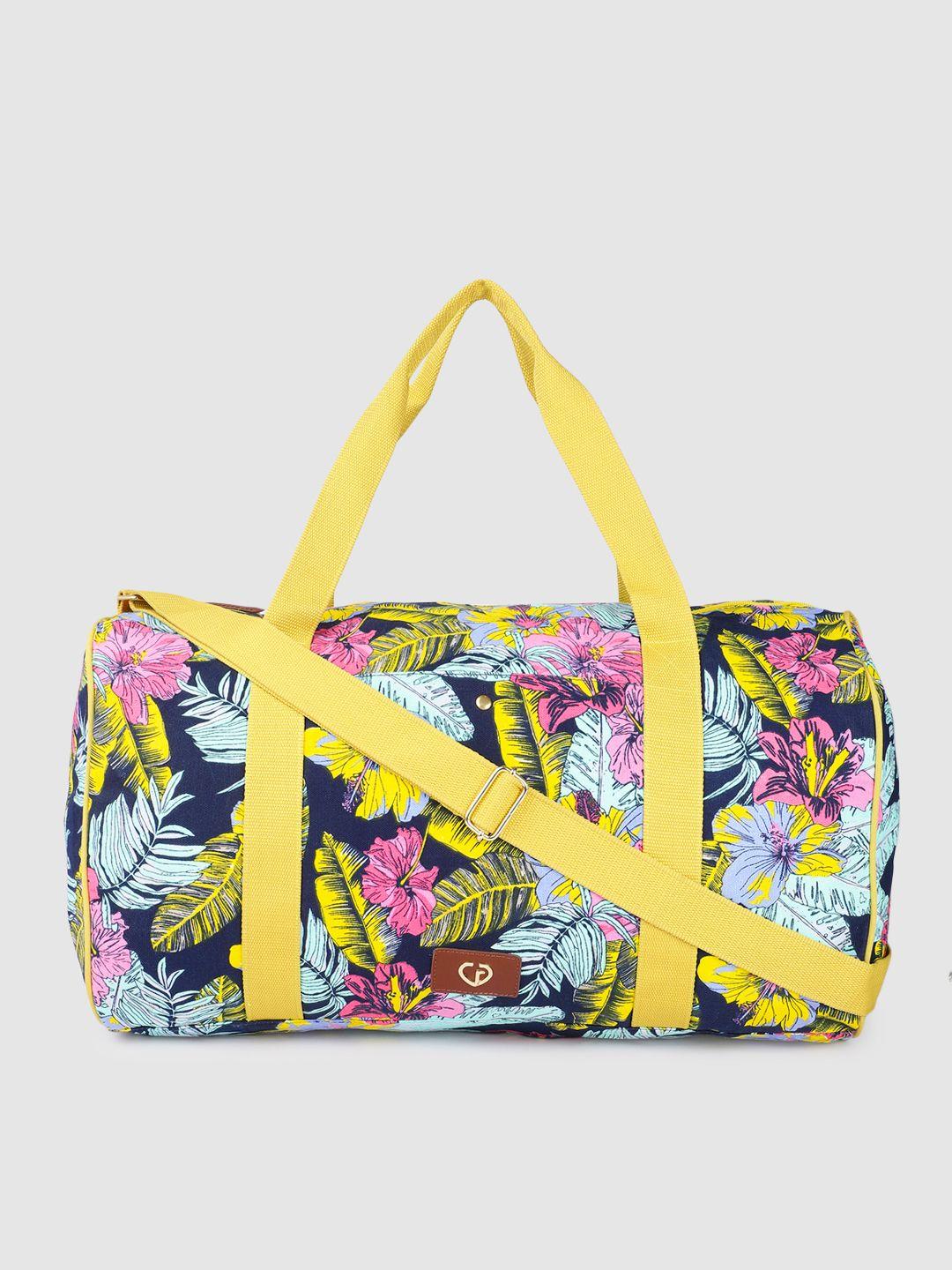 caprese women printed duffel bag