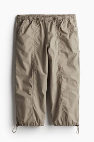 cargo capri trousers