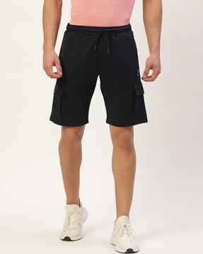 cargo shorts with insert pockets