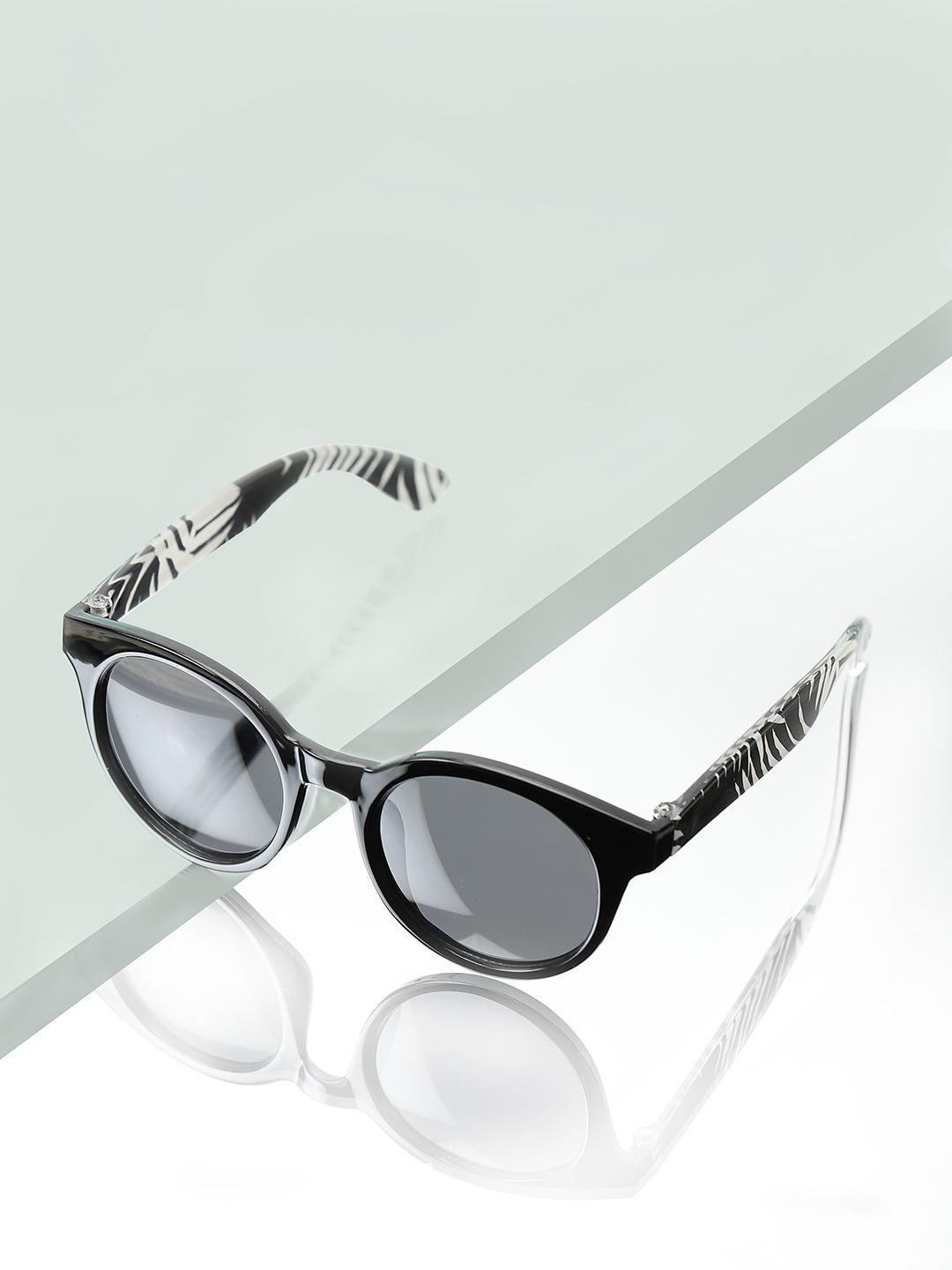 carlton london girls black lens & black cateye sunglasses clsg045