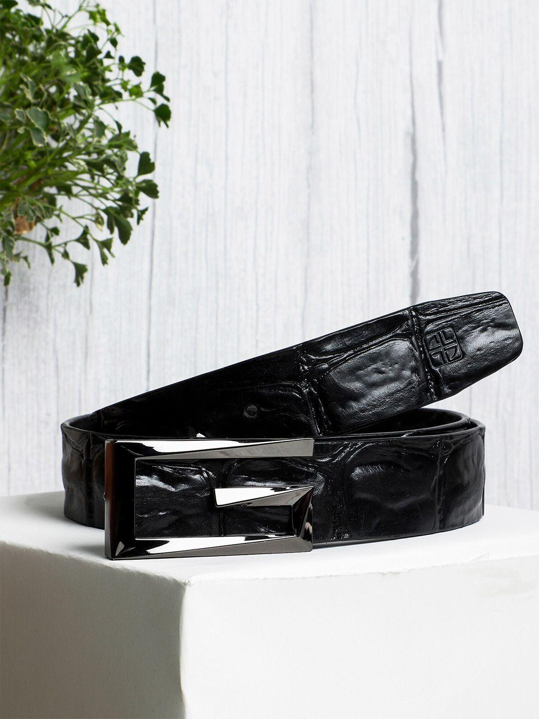 carlton london men textured leather belt
