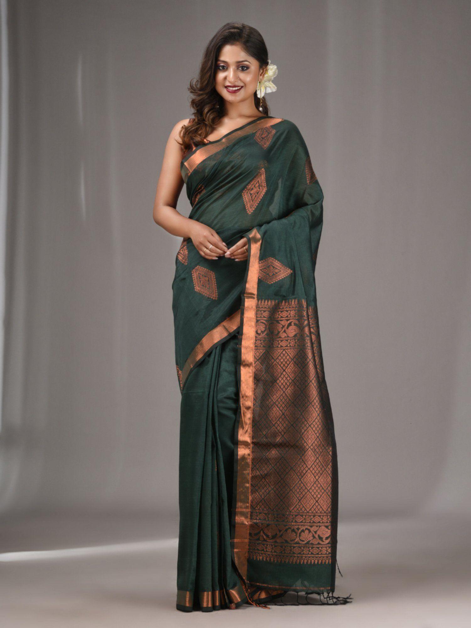 casleton green silk matka handwoven saree with texture designs with unstitched blouse