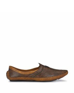 casual-shoes-with-synthetic-upper