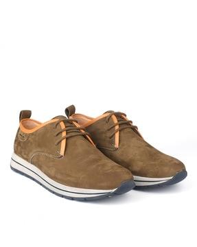 casual shoes leather upper