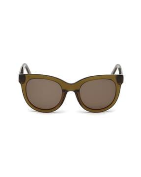 cat-eye sunglasses